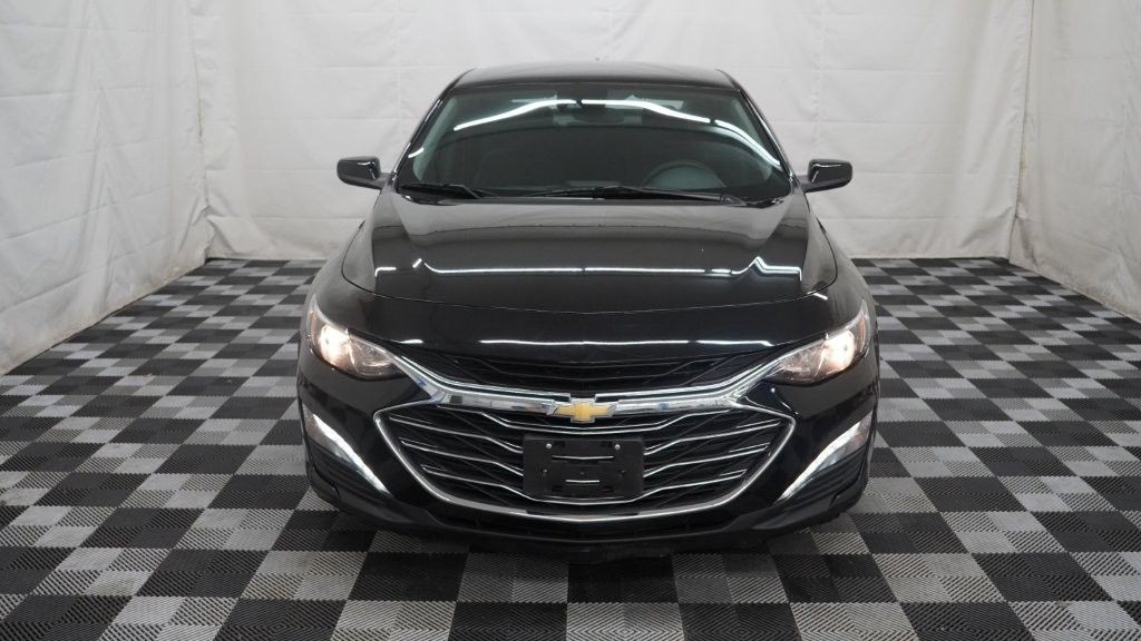 2023 Chevrolet Malibu Image 8