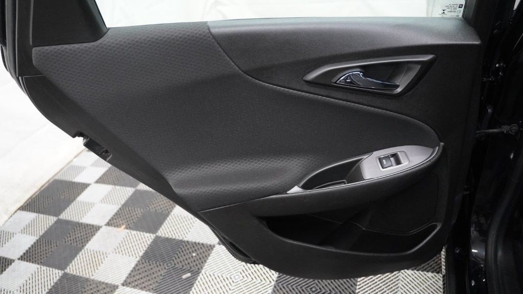 2023 Chevrolet Malibu Image 16