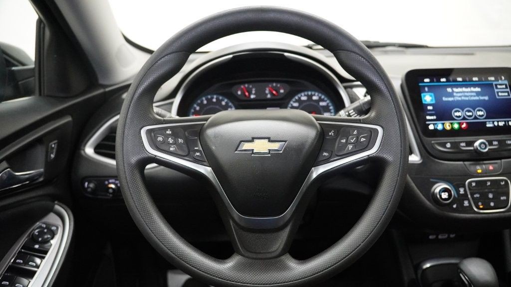2023 Chevrolet Malibu Image 28