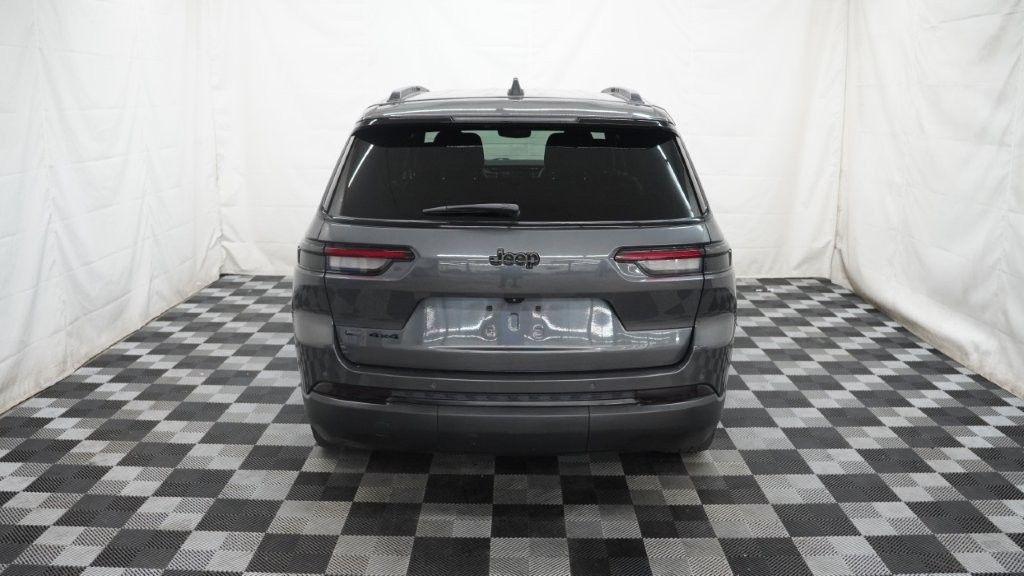 2023 Jeep Grand Cherokee Image 5