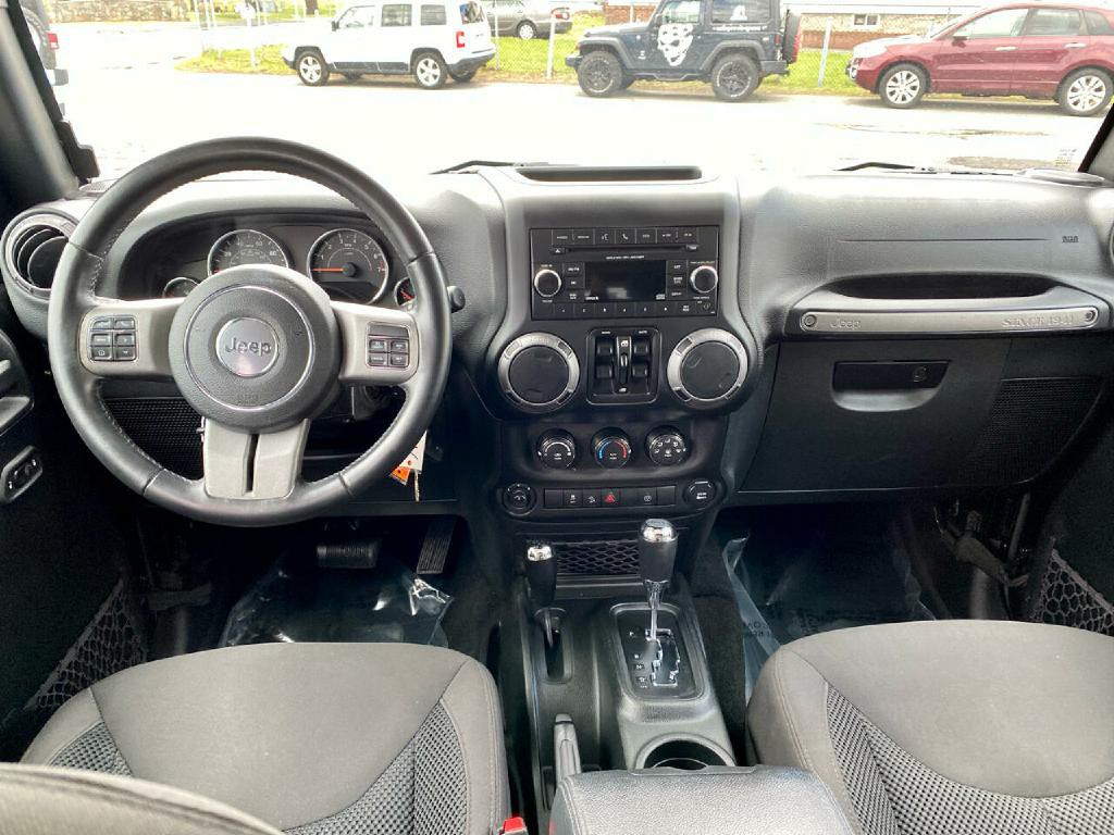 2017 Jeep Wrangler Unlimited Image 14