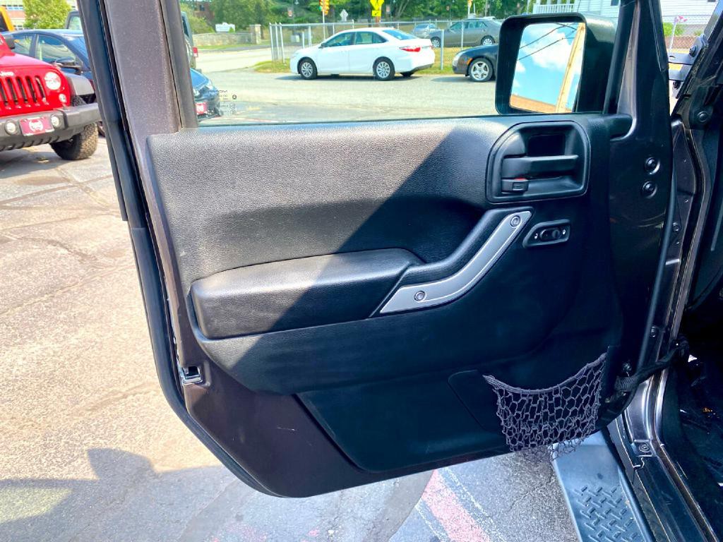 2016 Jeep Wrangler Unlimited Image 20