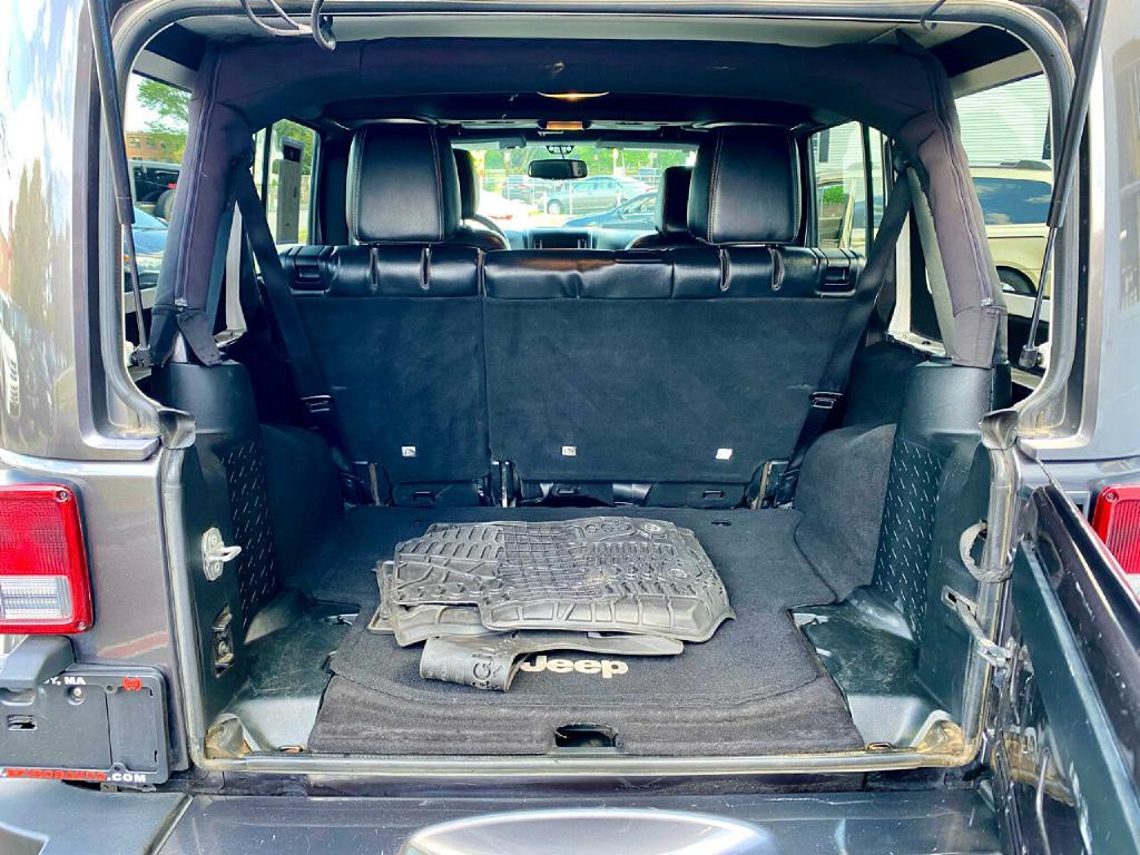 2016 Jeep Wrangler Unlimited Image 25
