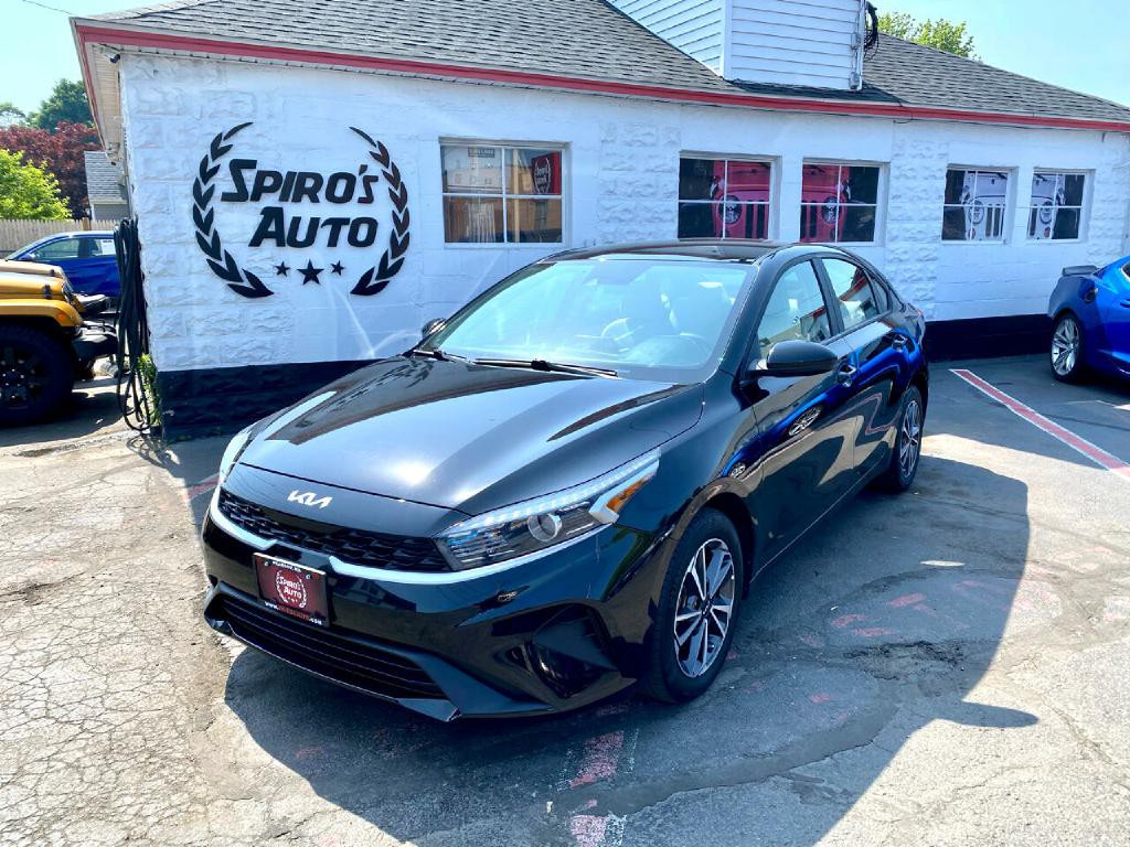 2022 Kia Forte Image 1