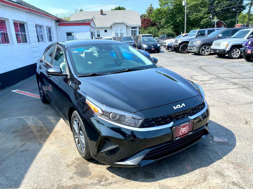 2022 Kia Forte Image 10