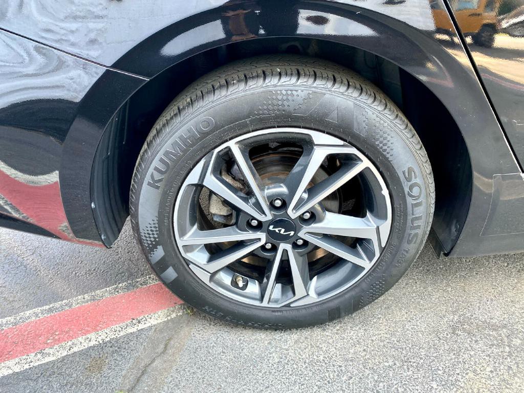 2022 Kia Forte Image 14