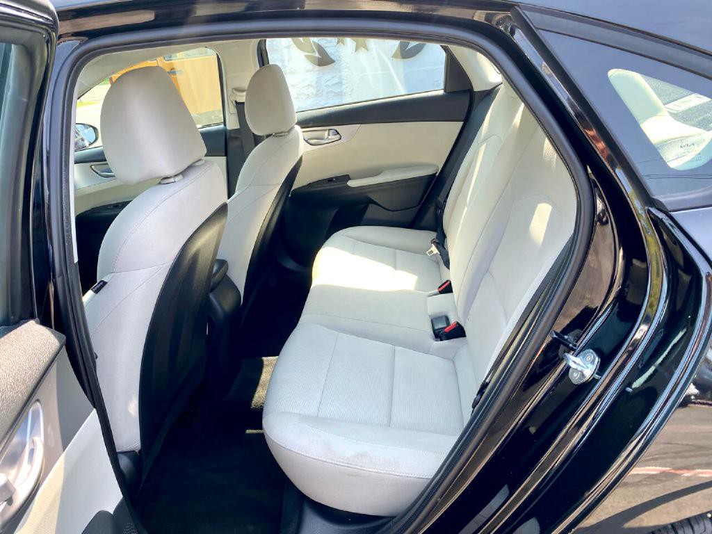 2022 Kia Forte Image 19