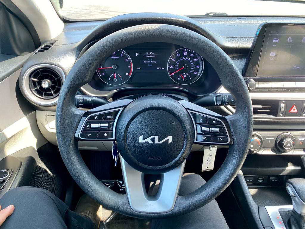 2022 Kia Forte Image 25