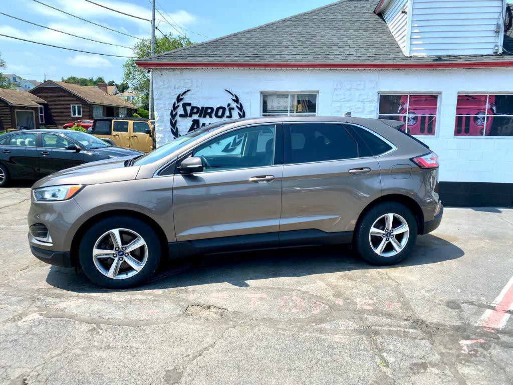 2019 Ford Edge Image 4