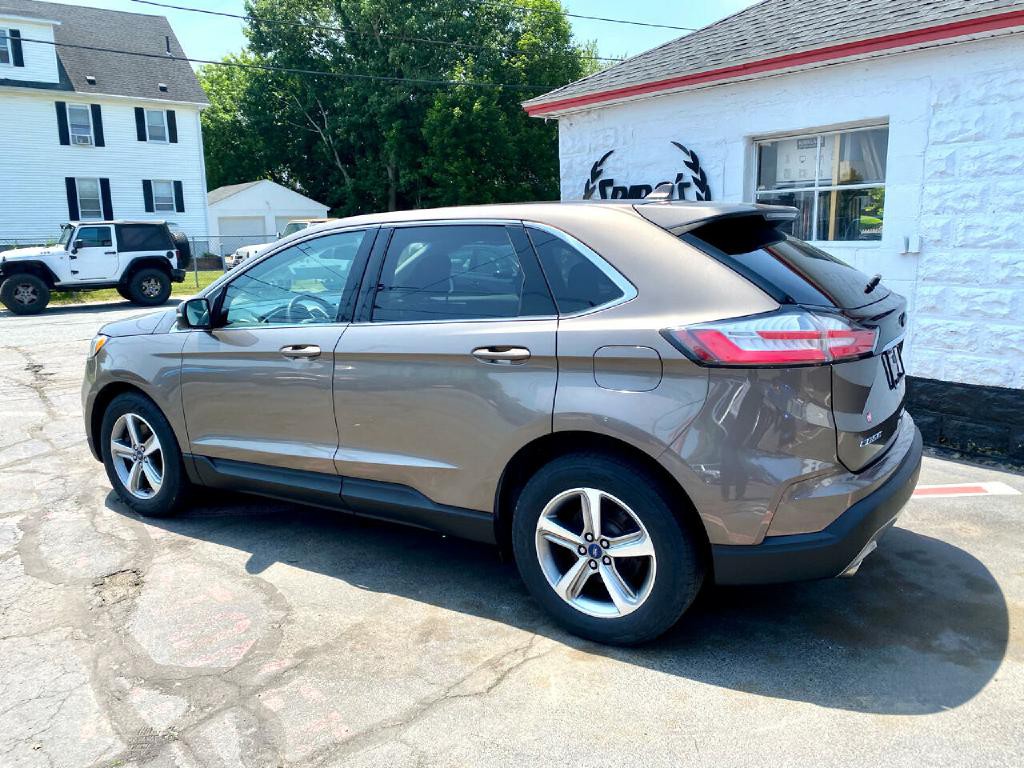 2019 Ford Edge Image 6
