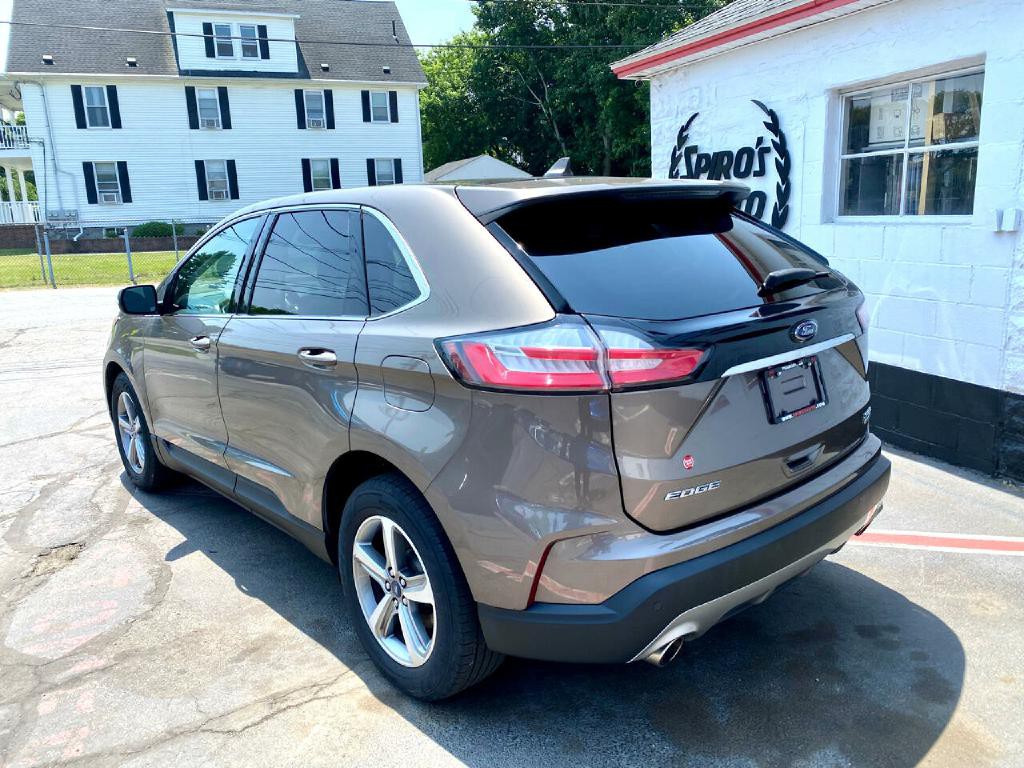 2019 Ford Edge Image 7