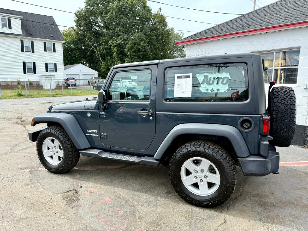 2017 Jeep Wrangler Image 6