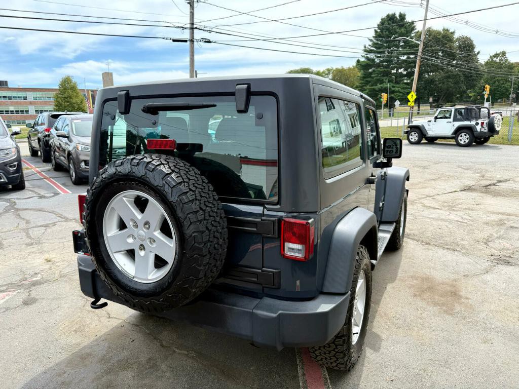 2017 Jeep Wrangler Image 9