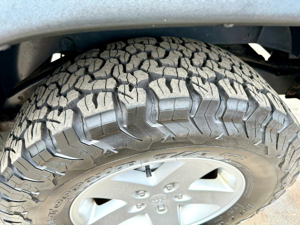 2017 Jeep Wrangler Image 15