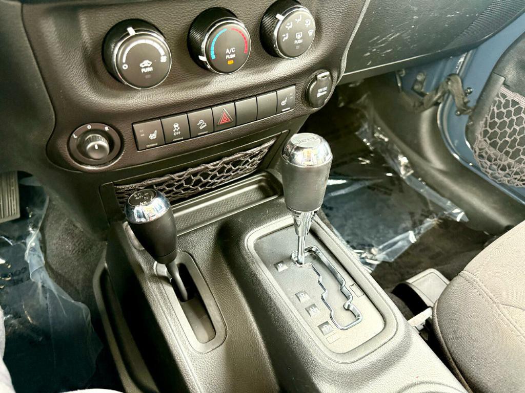 2017 Jeep Wrangler Image 27