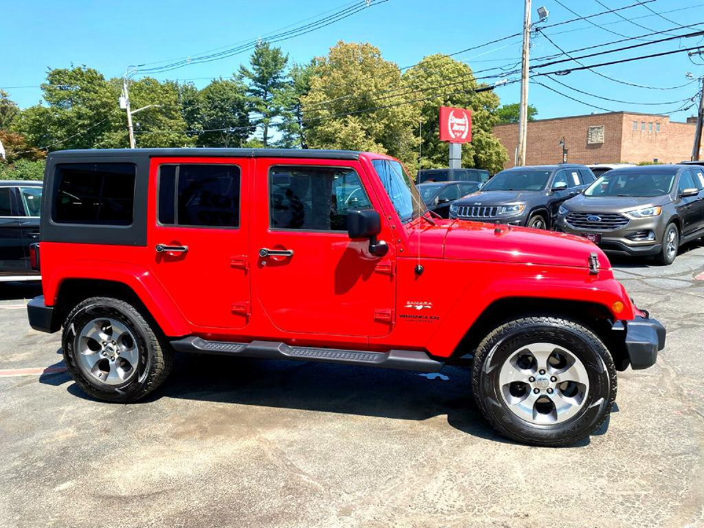 2017 Jeep Wrangler Unlimited Image 8