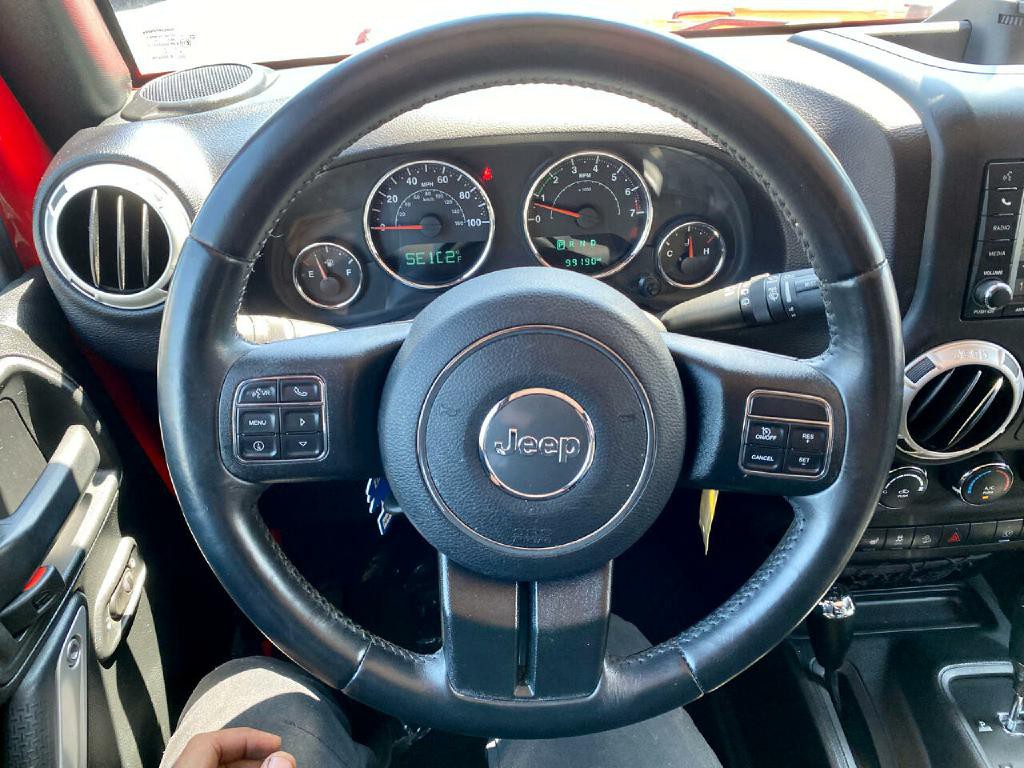 2017 Jeep Wrangler Unlimited Image 30