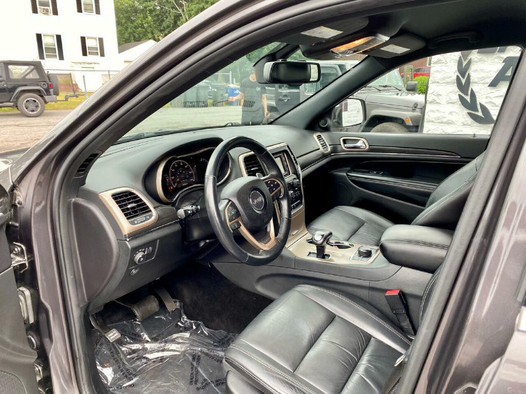 2015 Jeep Grand Cherokee Image 17