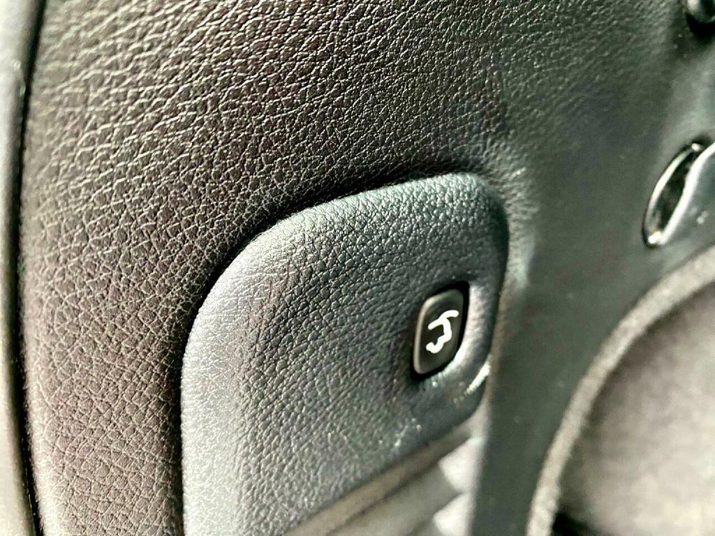 2015 Jeep Grand Cherokee Image 23