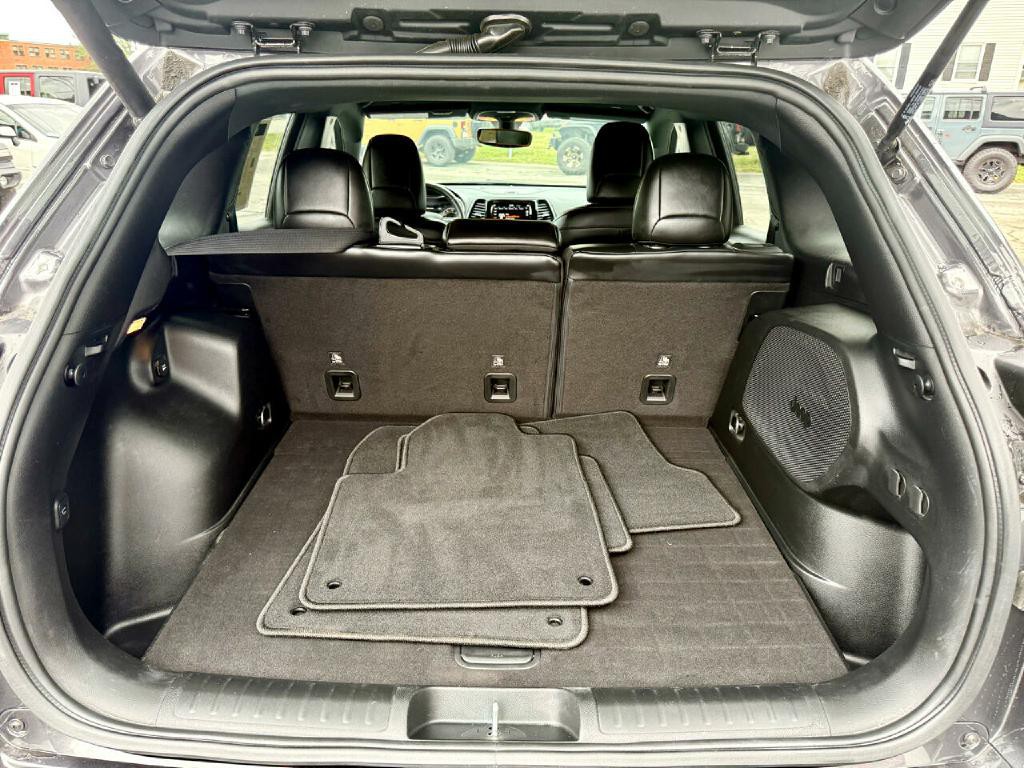 2019 Jeep Cherokee Image 22