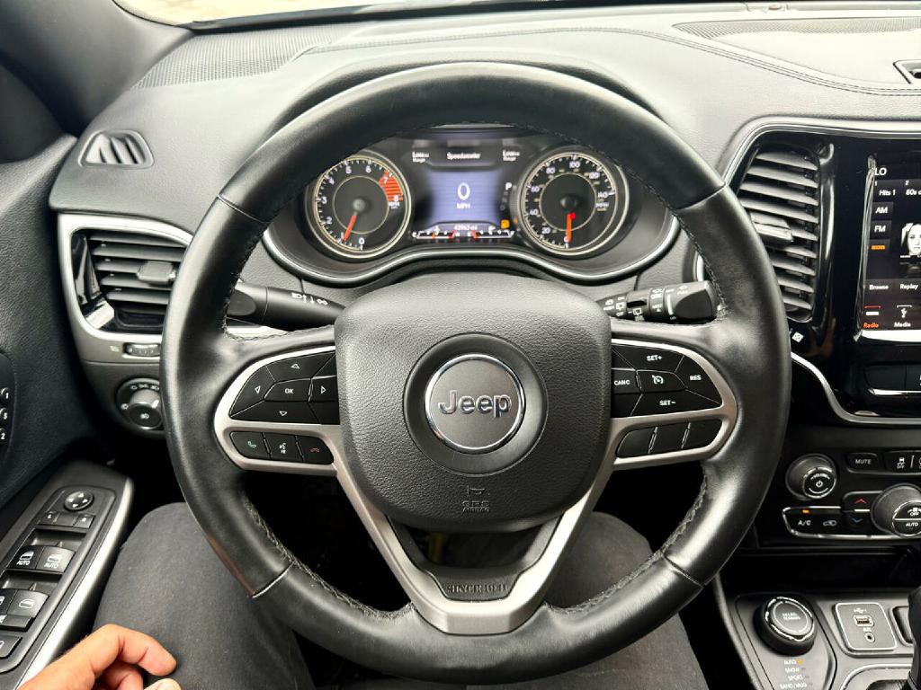 2019 Jeep Cherokee Image 34