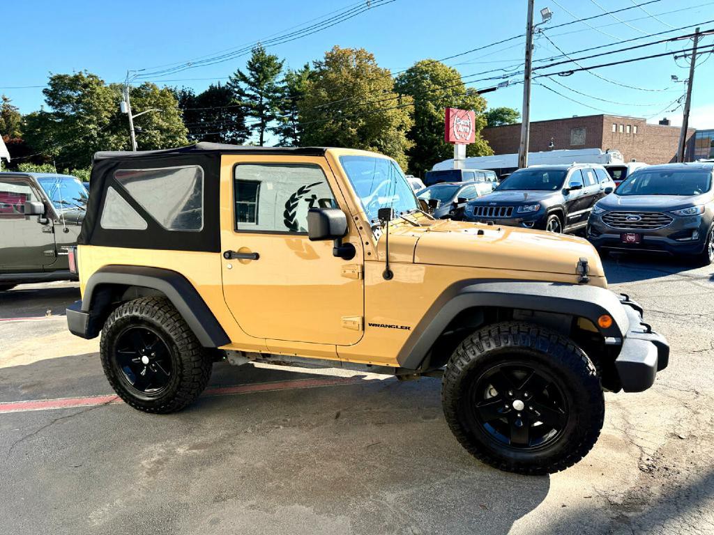 2013 Jeep Wrangler Image 8