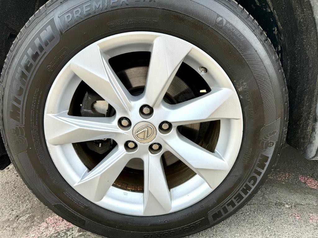 2017 Lexus RX Image 14