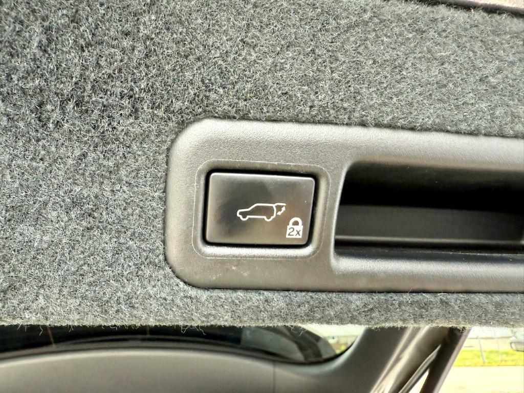 2017 Lexus RX Image 22