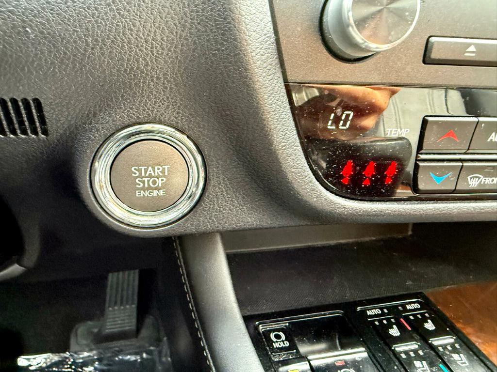 2017 Lexus RX Image 25