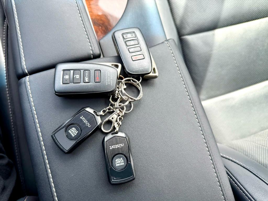 2017 Lexus RX Image 31