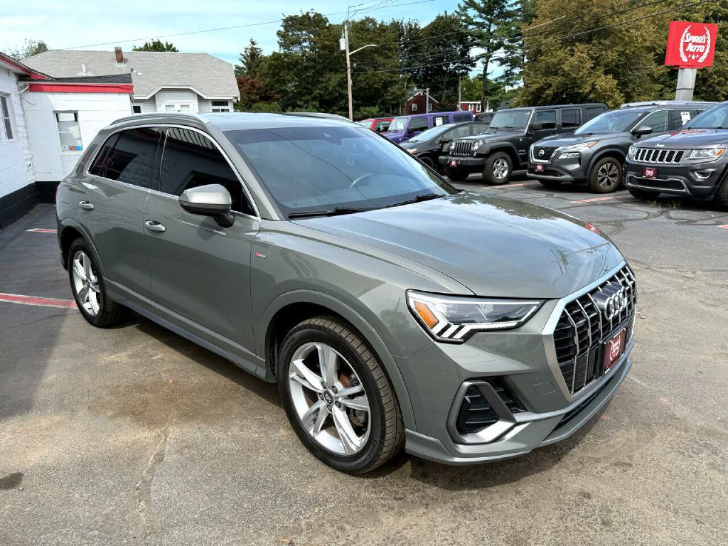 2020 Audi Q3 Image 12