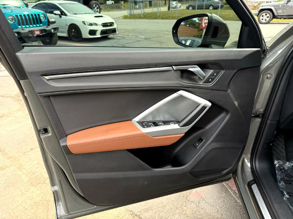 2020 Audi Q3 Image 23