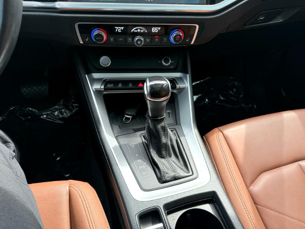 2020 Audi Q3 Image 31