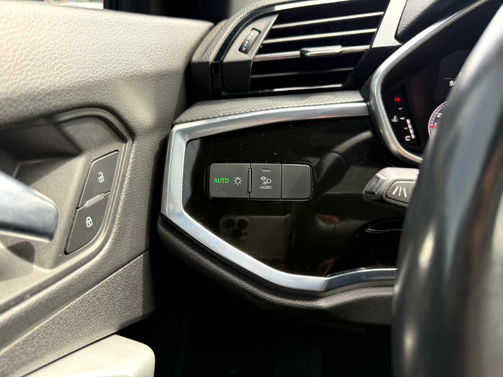 2020 Audi Q3 Image 32