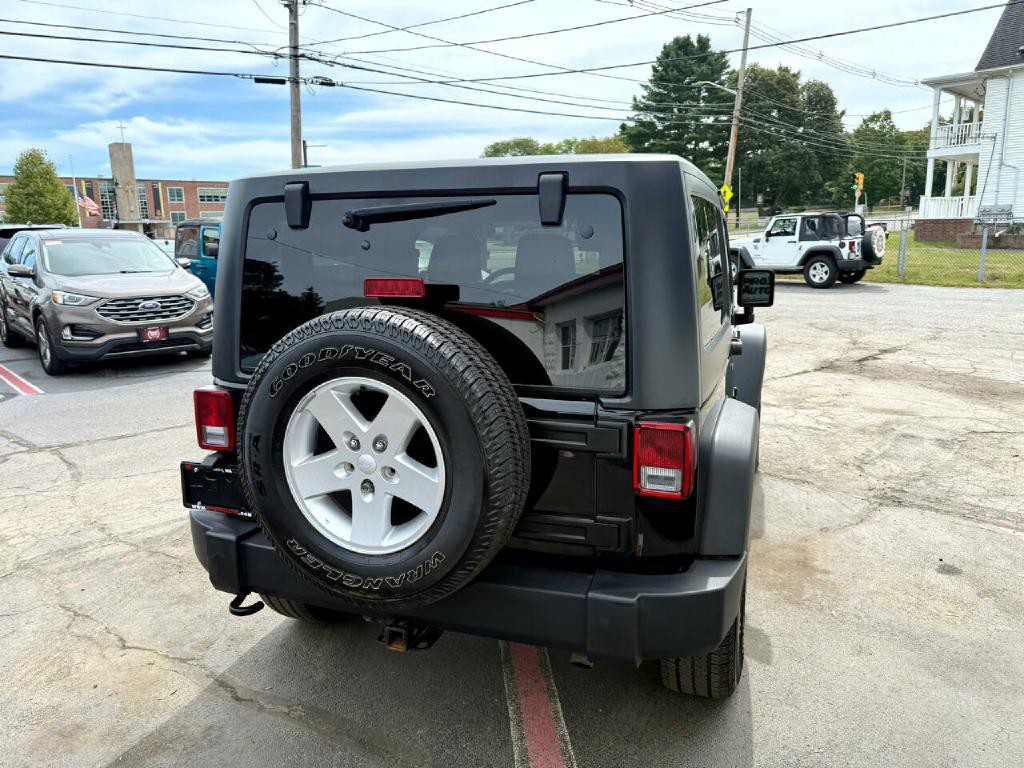 2017 Jeep Wrangler Image 9