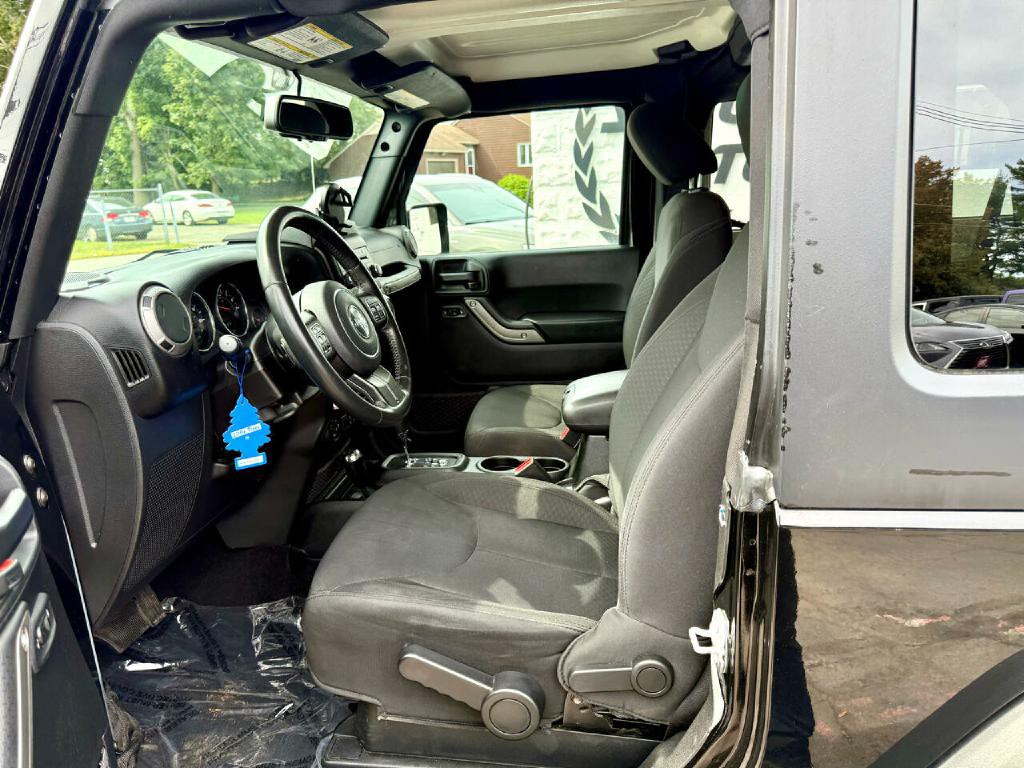 2017 Jeep Wrangler Image 20