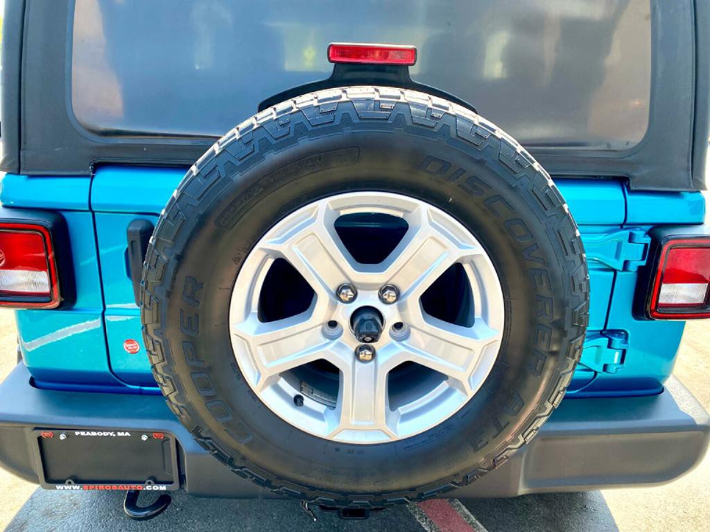 2019 Jeep Wrangler Image 16
