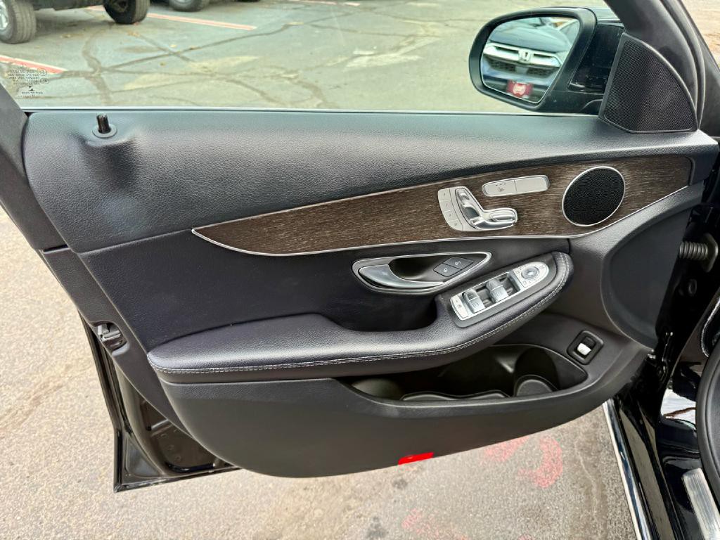 2019 Mercedes-Benz C-Class Image 21