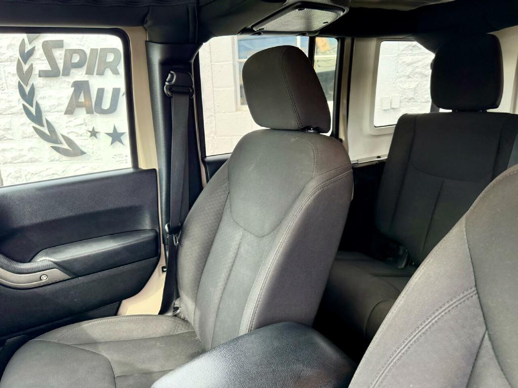 2016 Jeep Wrangler Unlimited Image 21