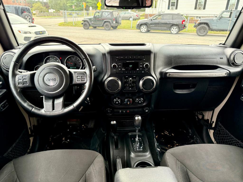 2016 Jeep Wrangler Unlimited Image 25