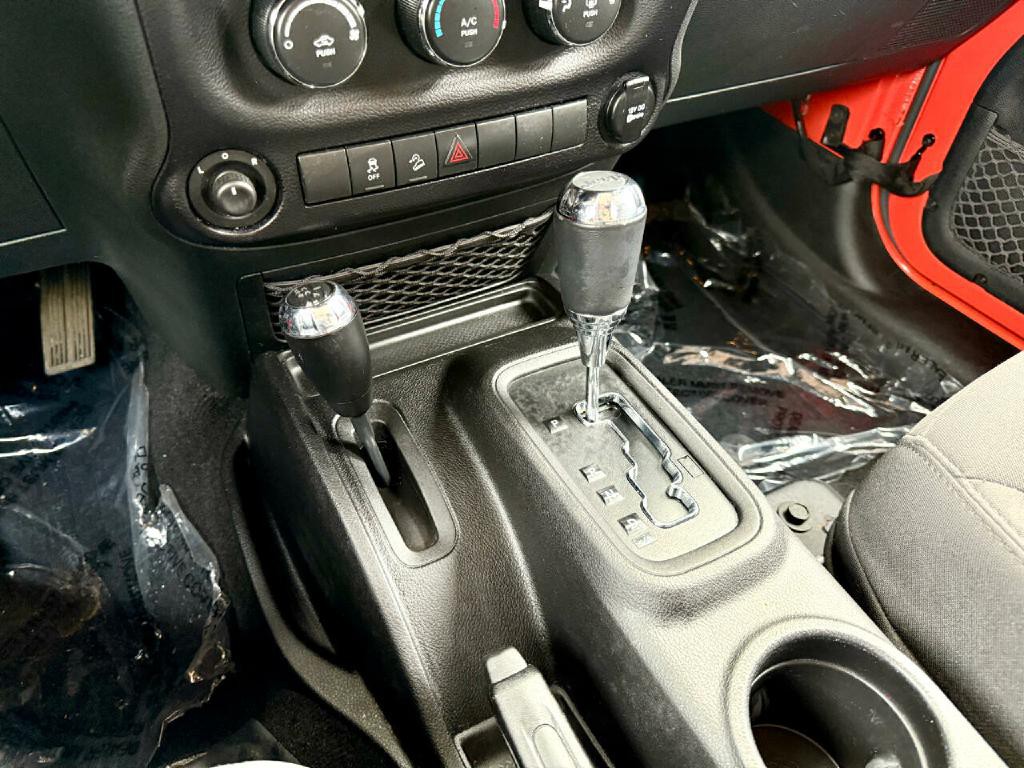 2015 Jeep Wrangler Unlimited Image 26