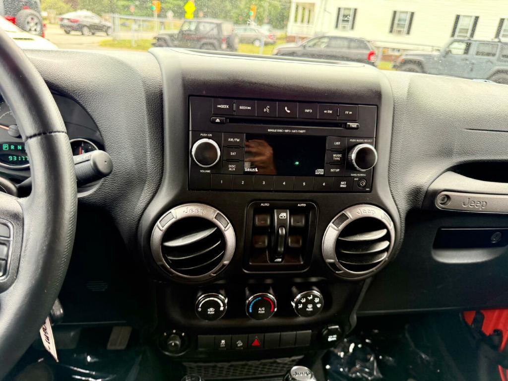 2015 Jeep Wrangler Unlimited Image 27
