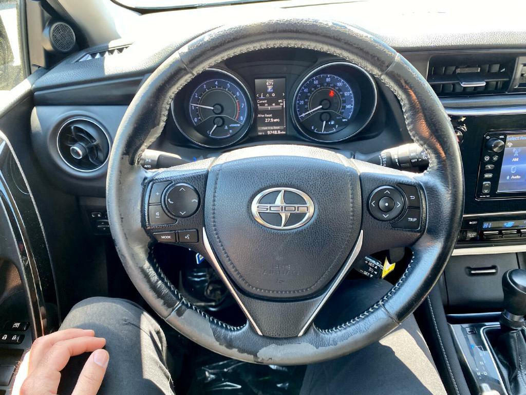 2016 Toyota Corolla Image 26