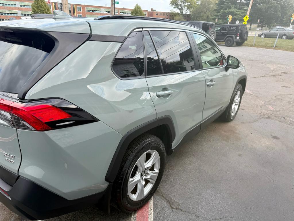 2019 Toyota Rav4 Image 10