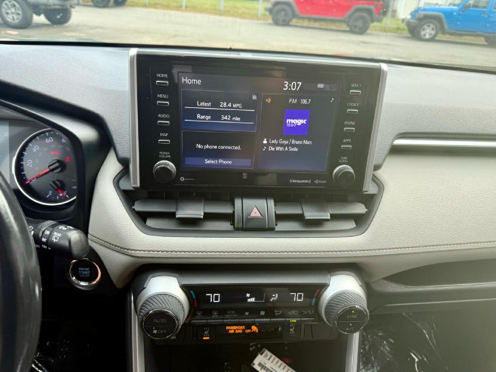 2019 Toyota Rav4 Image 24