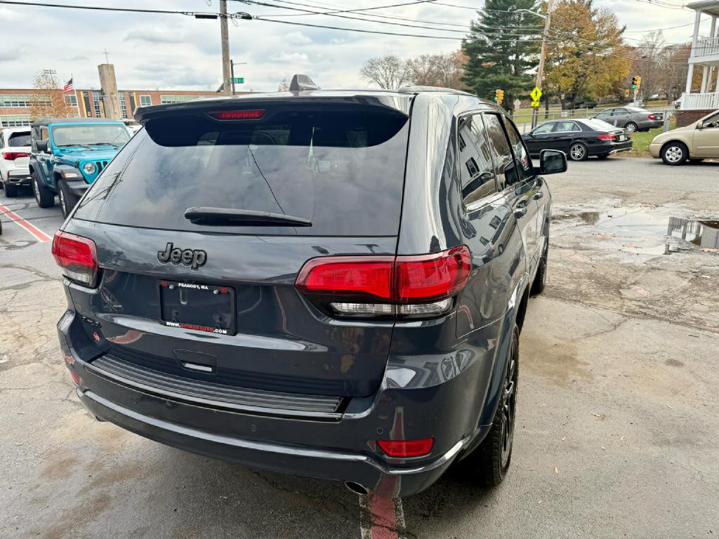 2018 Jeep Grand Cherokee Image 9