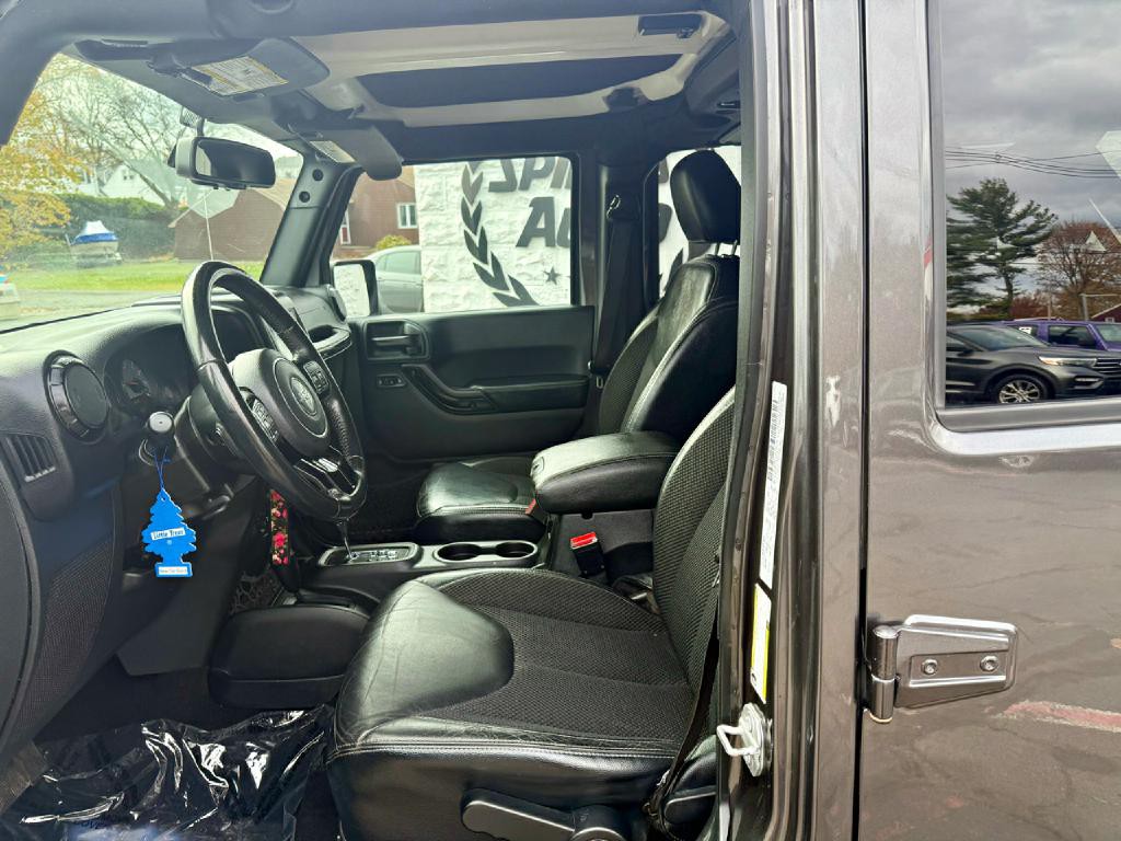 2017 Jeep Wrangler Unlimited Image 19