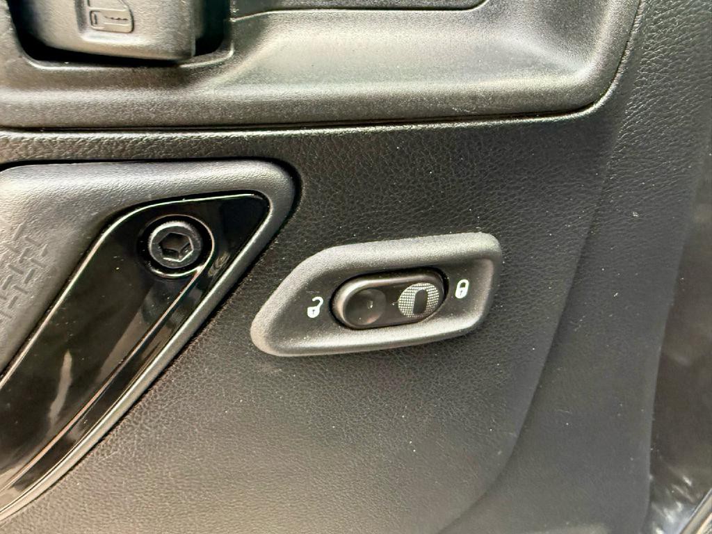 2017 Jeep Wrangler Unlimited Image 21