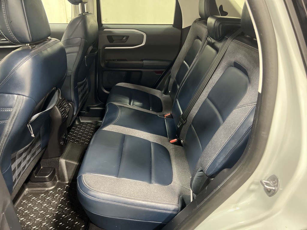 2022 Ford Bronco Image 5