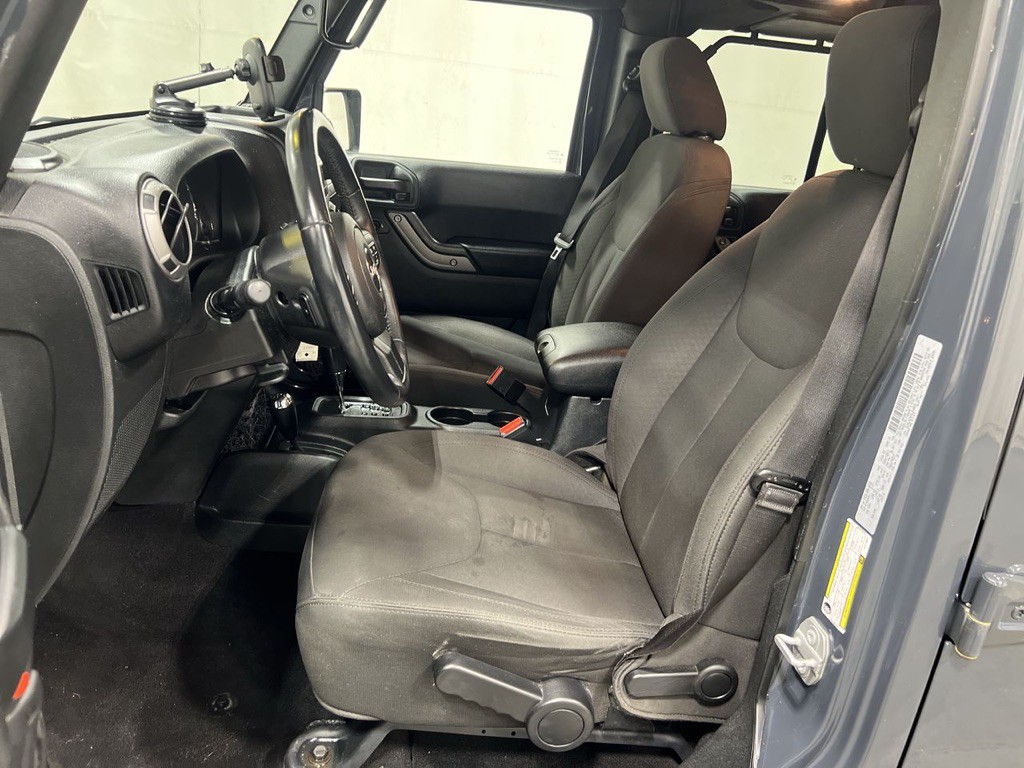 2017 Jeep Wrangler Unlimited Image 4